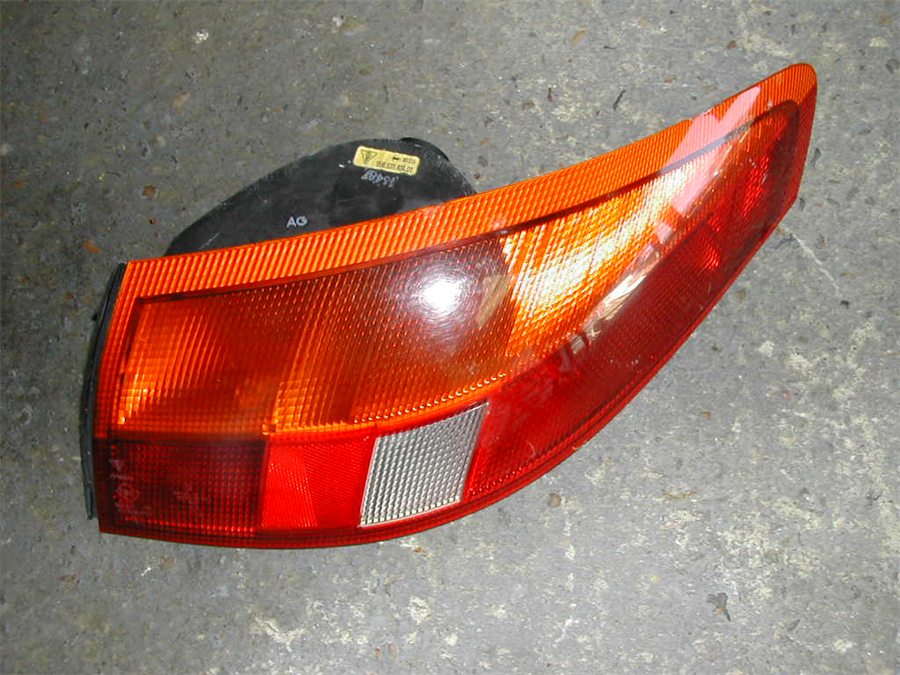 Feu ARD Porsche 996